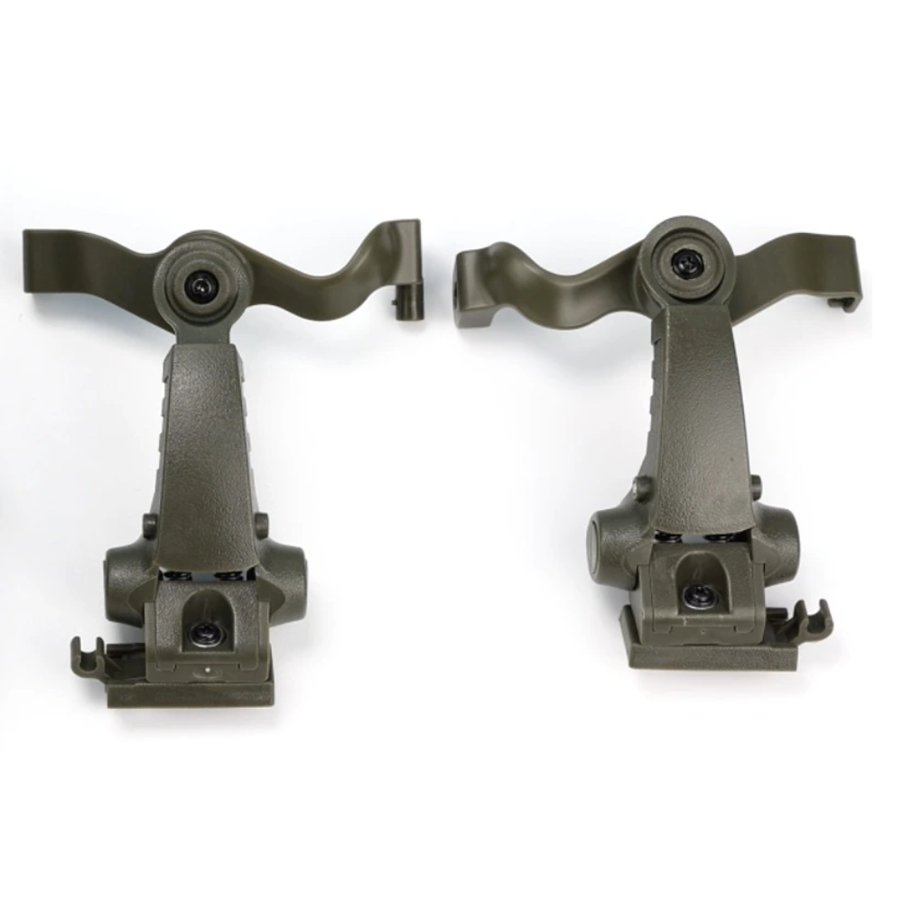 EARMOR M16A ARC Helmrailadapter PLUS Serie Gehoorbeschermer Coyote Bruin