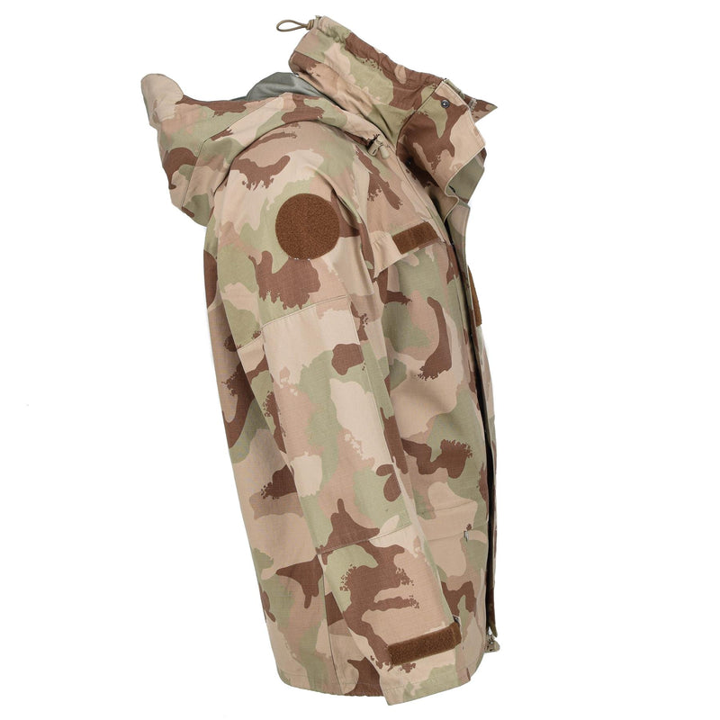 Originele Hongaarse leger regenjasgevecht camouflage woestijn waterdichte capuchoneded