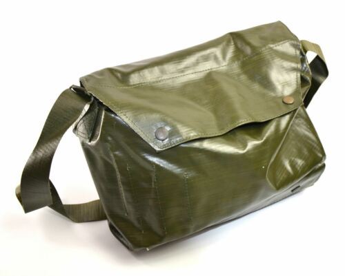 Tsjechische Tsjechoslowaakse leger militair gasmasker M-10. Nieuwe volledige set. CZ Gasmasker M10