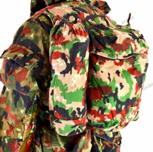 Echte Swiss Army -rugzak. Zwitserland alpenflage camo sluipschutter rugzak vintage