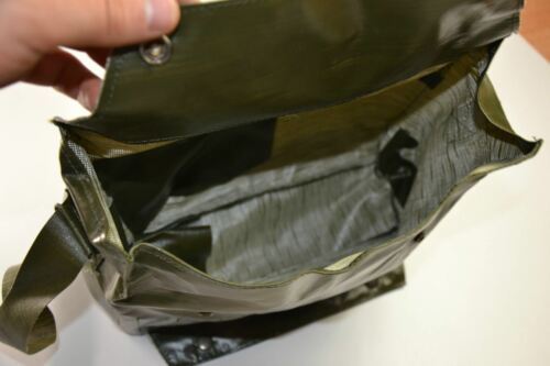 Tsjechische Tsjechoslowaakse leger militair gasmasker M-10. Nieuwe volledige set. CZ Gasmasker M10