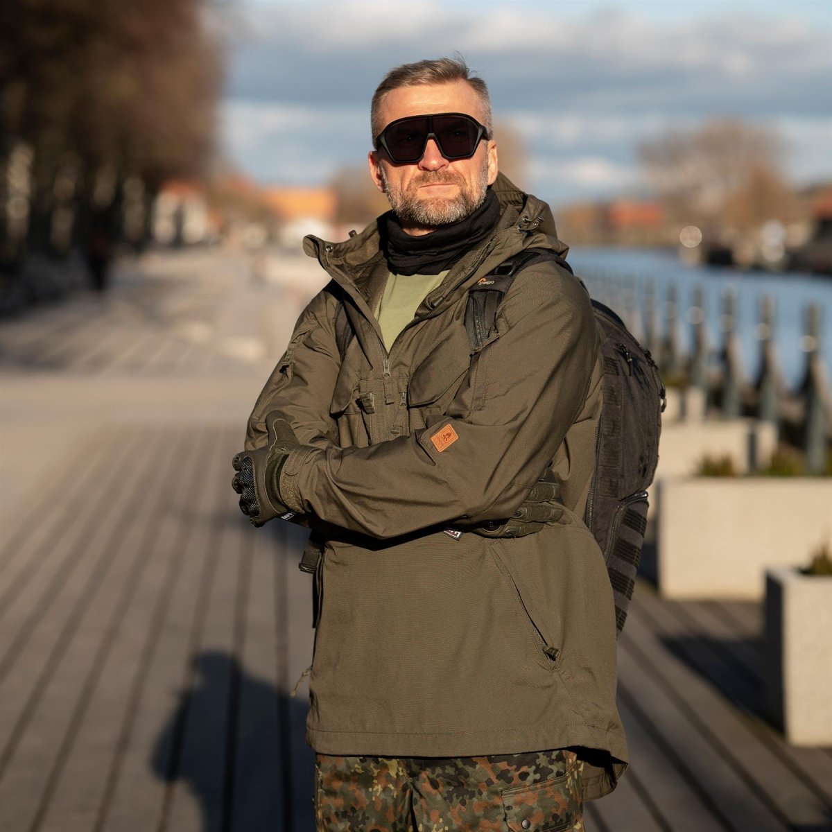 Blochl Brand Militaire stijl Multifunctionele Merino Neck Bandana Zwart nieuw