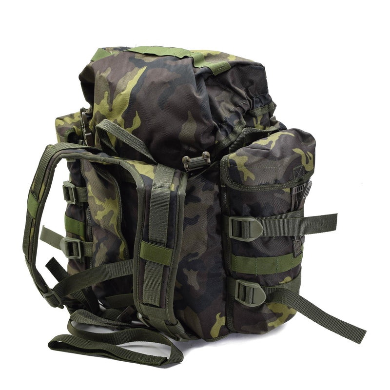 Originele Tsjechische Republiek Militaire Molle Backpack Quick Release Woodland Camo 30L
