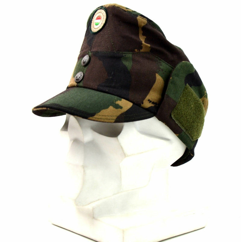 Echte Hongaarse camo -leger Winter Cap Militaire veldhoed met kleurenbadge nieuw