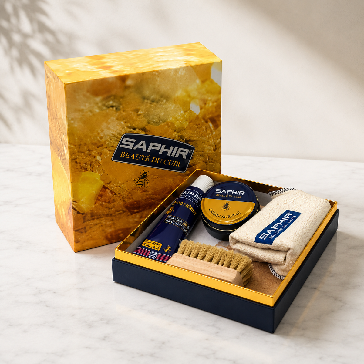 Saphir Box Grote schoenverzorgingsset Glad leer Polijstborsteldoekenset