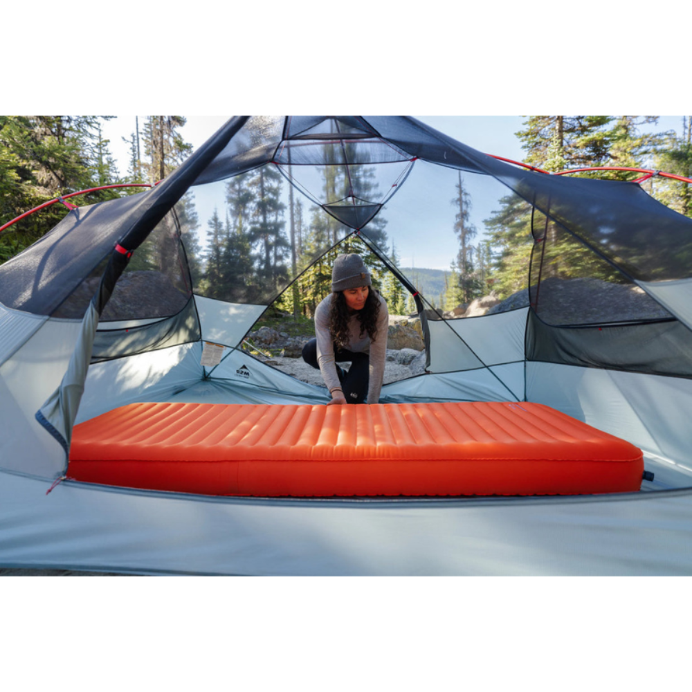 Therm-a-Rest NeoLoft Regular breed geïsoleerd slaapmatje 185 x 66 cm Ember