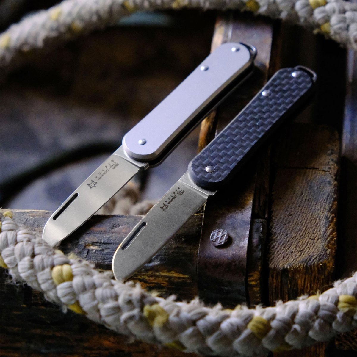 Fox Knives VULPIS FX-VP108 CF Zakmes M390 Staal Koolstofvezelhandvat
