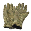 Echte Britse militaire gevecht tactische lederen handschoenen geïsoleerd MTP -camouflage