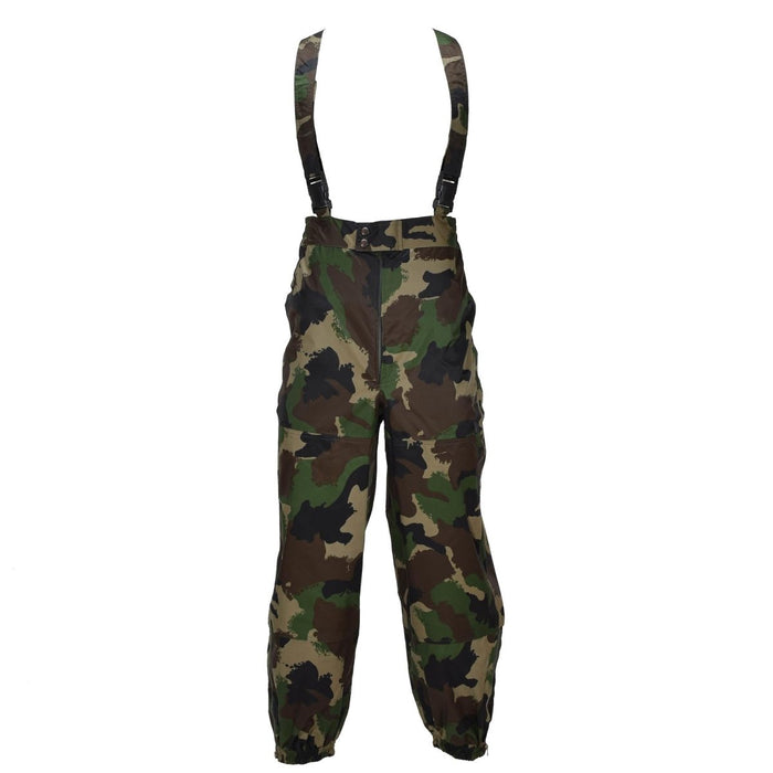 Echte Hongaarse militaire waterdichte broek Field Rain Army M93 Camo - GoMilitar