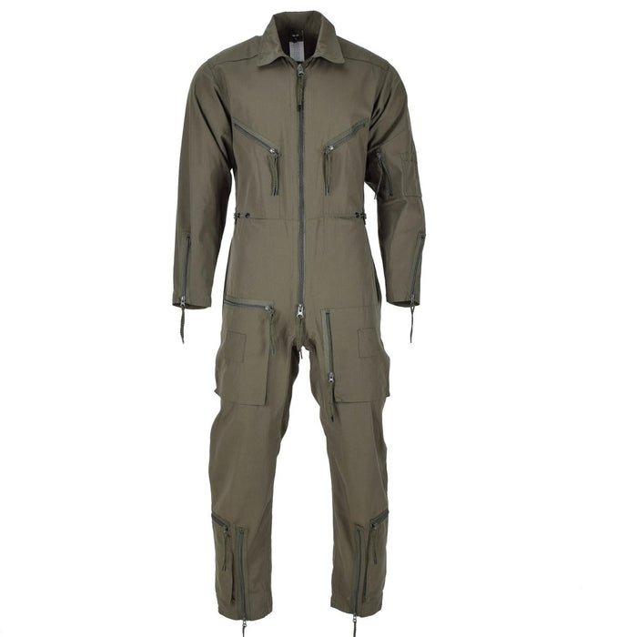 Mil-Tec olijfgroene overall voor heren in Duitse legerstijl, met meerdere zakken met ritssluiting en duurzame stof.