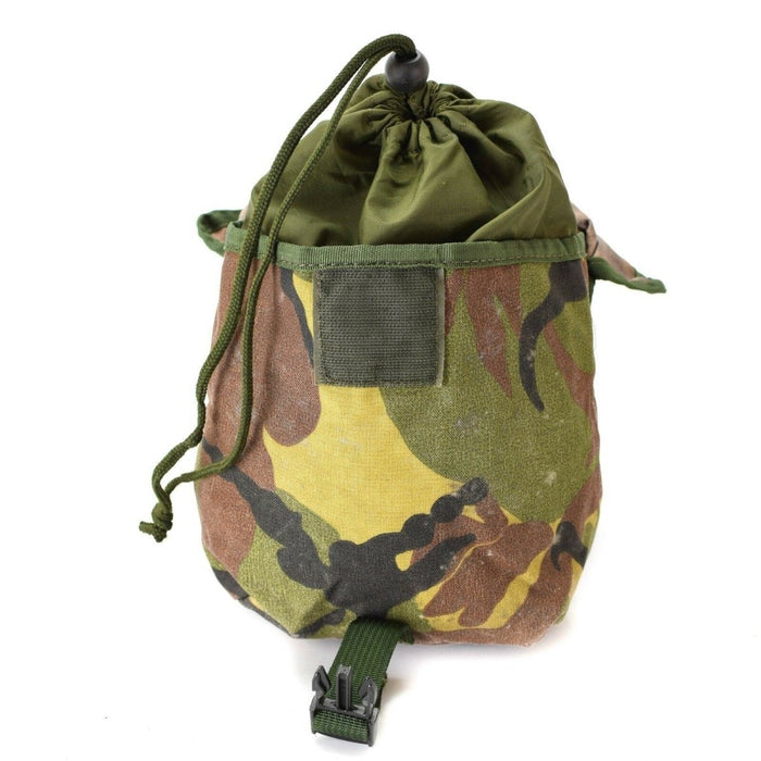 Origineel Nederlands leger medium MOLLE utility-etui met DPM-camouflage en trekkoordsluiting voor het opbergen van tactische uitrusting.