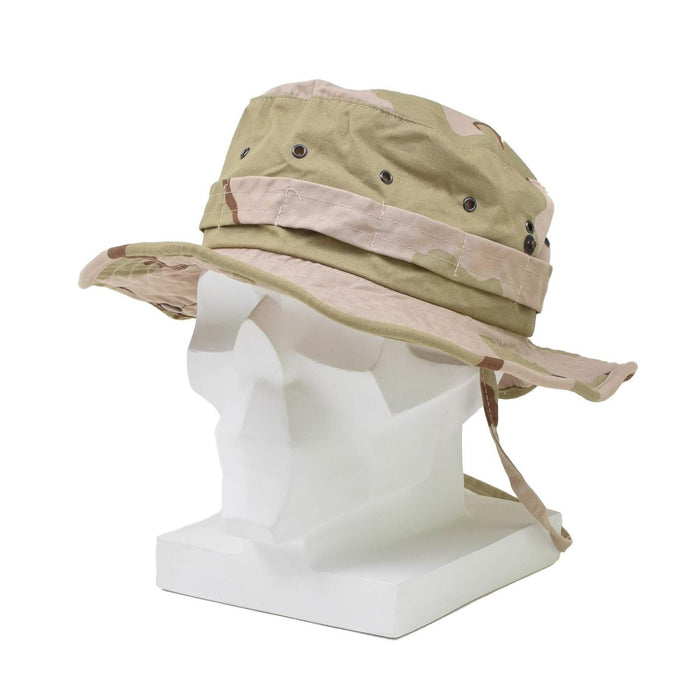 Originele Nederlandse militaire booniehoed met woestijn-DPM-camouflage, brede rand en nekband voor bescherming tegen de zon.
