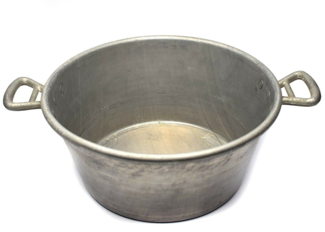 Origineel Frans leger grote kookpot. Aluminium militaire puinhoop tin pot pan