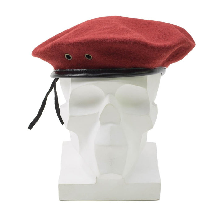 Originele Franse militaire rode barethoed man force legerwol lichtgewicht pet NIEUW - GoMilitar