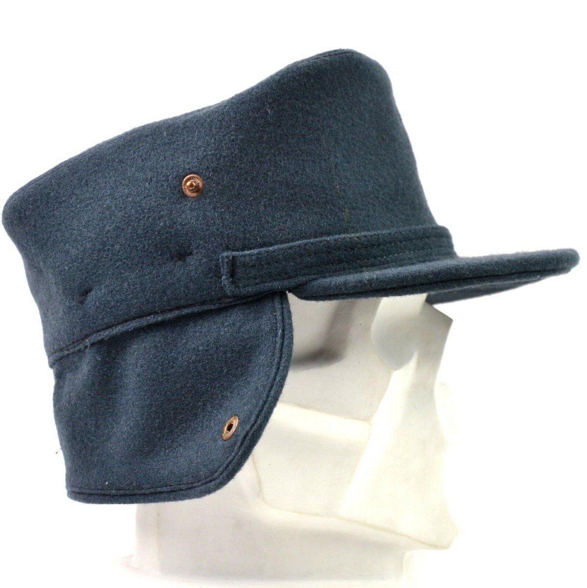Originele Zweedse Winterhoed met legerwol. Blauwe Zweden winterpet nieuw