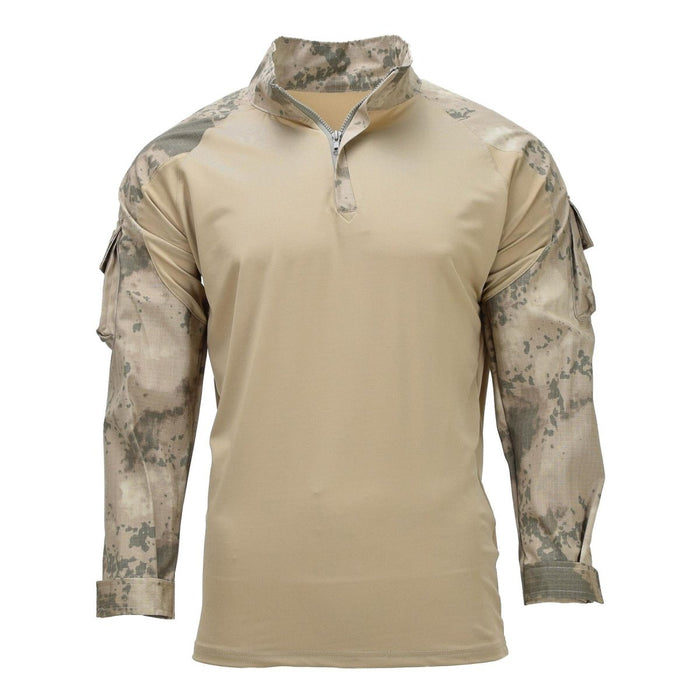 Origineel Turks militair tactisch gevechtsshirt met lichtbruine, ademende torso en lange camouflagemouwen, kraag met ritssluiting en armzakken